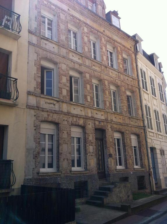 Townhouse Trouville - Appart'Hotel & Studios ภายนอก รูปภาพ
